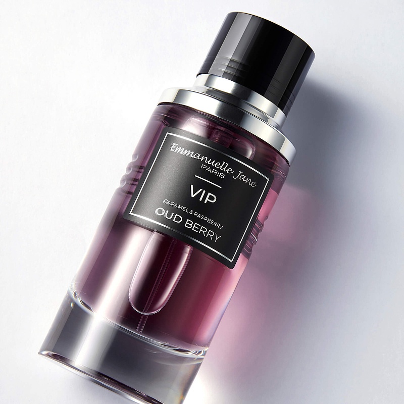 Vip Oud Berry Парфюмерная вода купить в VISAGEHALL