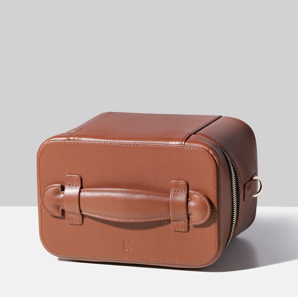 Косметичка дорожная Бокс М Терракота купить в VISAGEHALL