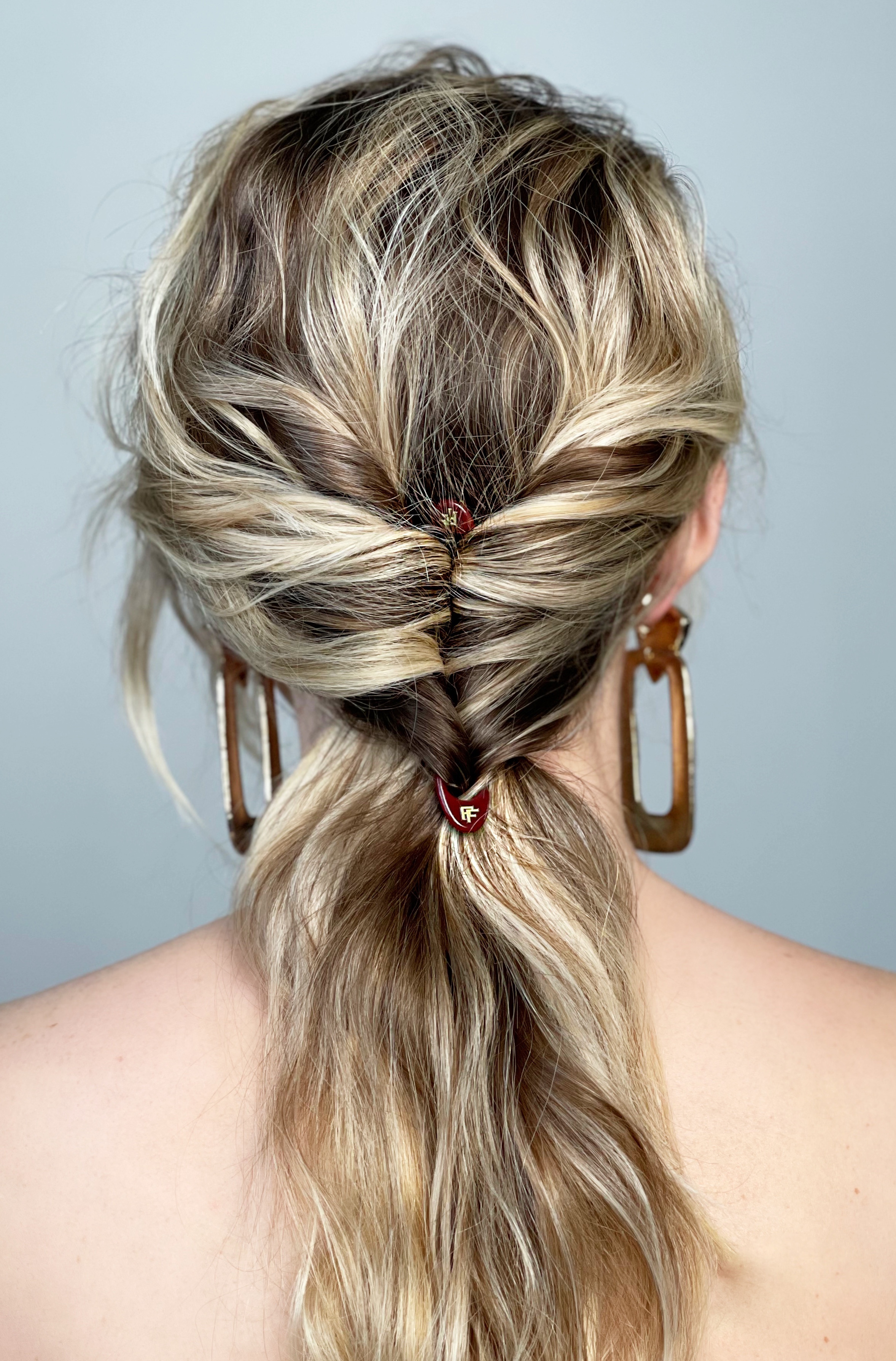 Набор заколок Коричневый Hairpin №1 купить в VISAGEHALL