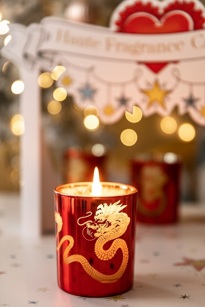 Свеча парфюмированная Winter Delight  купить в VISAGEHALL